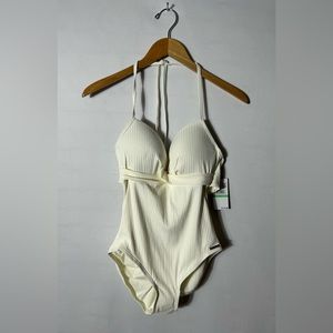 NEW Vince Camuto Ripple Effect Wrap Front One Piece Swimsuit Molded Cups Size 8